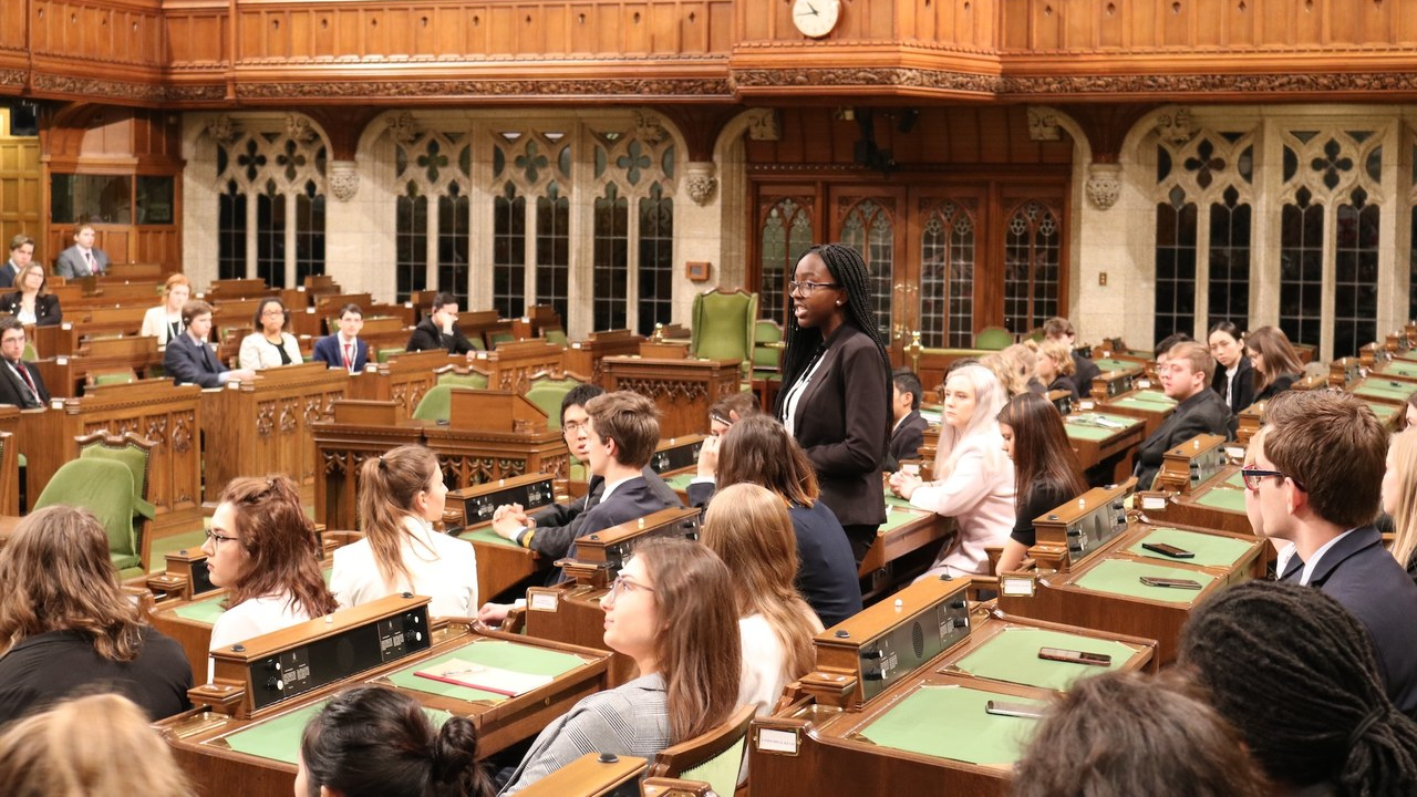 Forum for Young Canadians 全国峰会